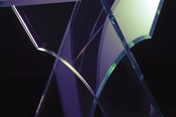 Меблі зі скла